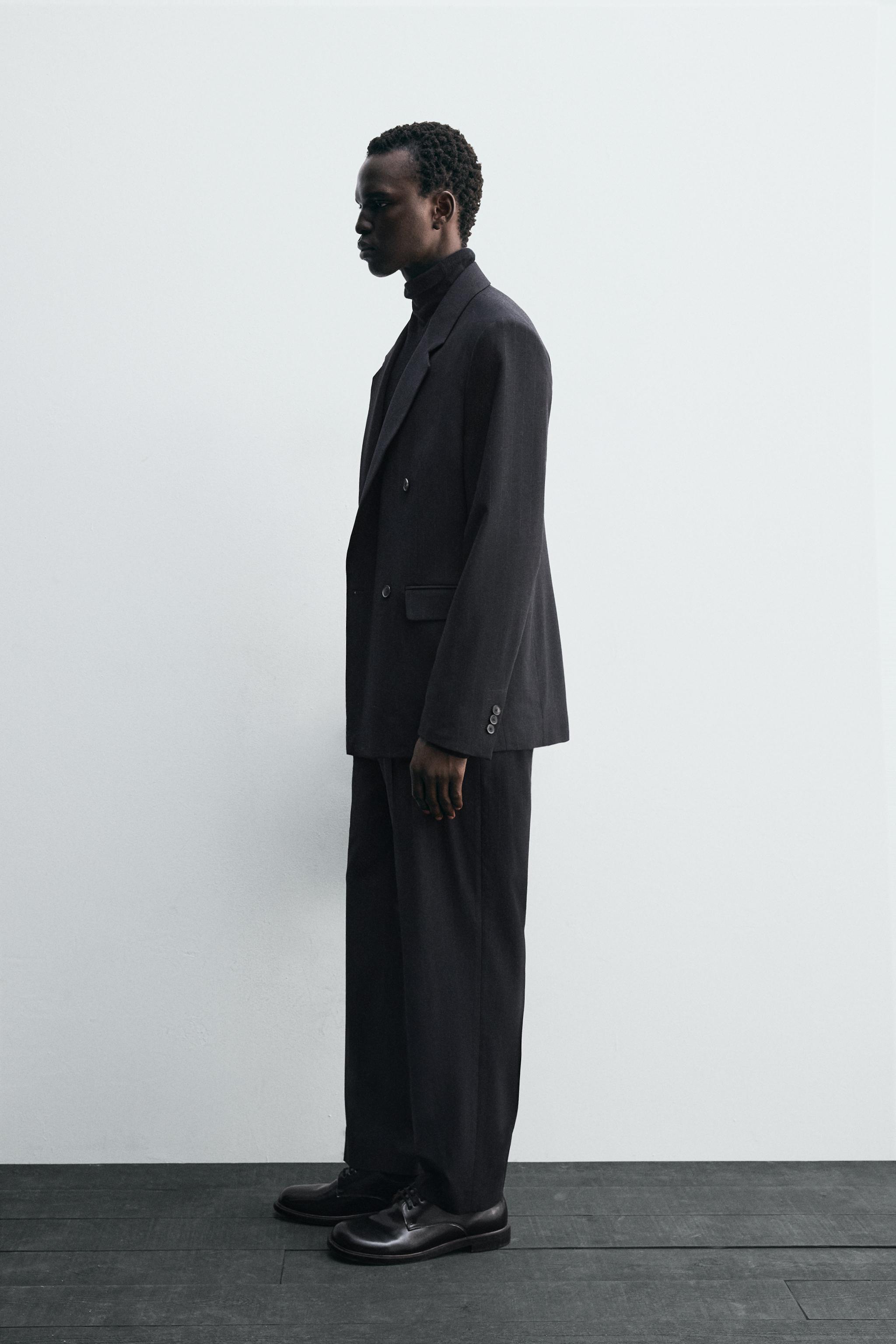 DOUBLE BREASTED PINSTRIPE SUIT BLAZER